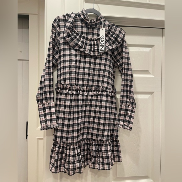 Ganni Dresses & Skirts - NWT Ganni plaid dress. Size 4/36